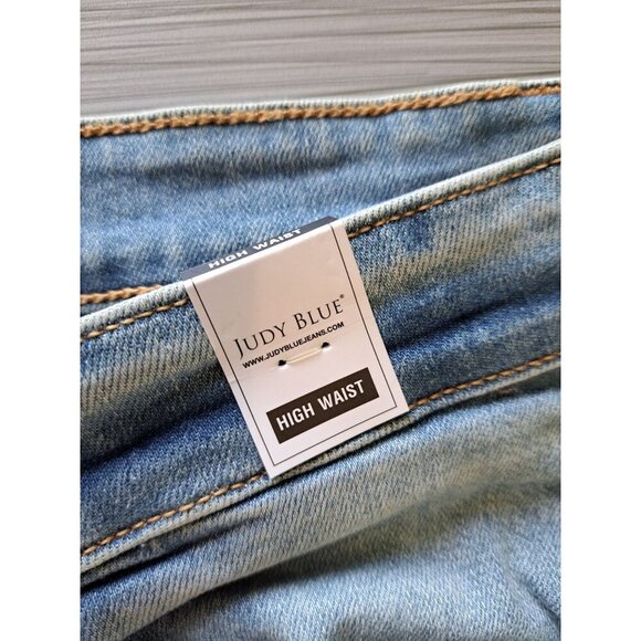 Judy Blue High Waist Light Wash Denim Shorts 3XL Cotton Blend New with Tags - Picture 2 of 8